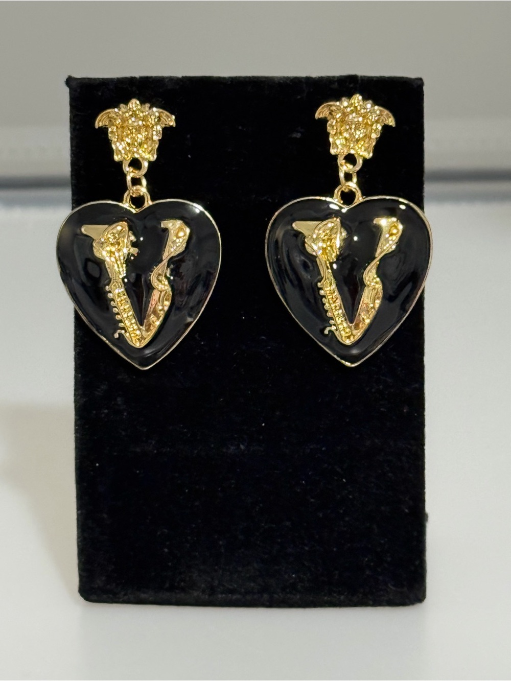 New Arrivals! Gold & Black Heart Medusa Motif Drop Earrings